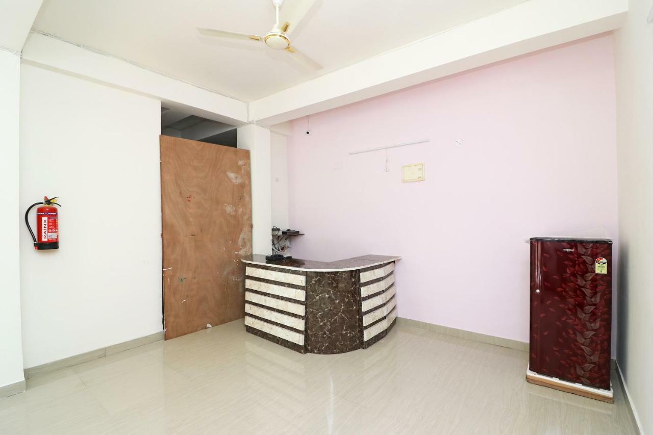 Oyo 43694 Hotel Hillson Pauri Экстерьер фото